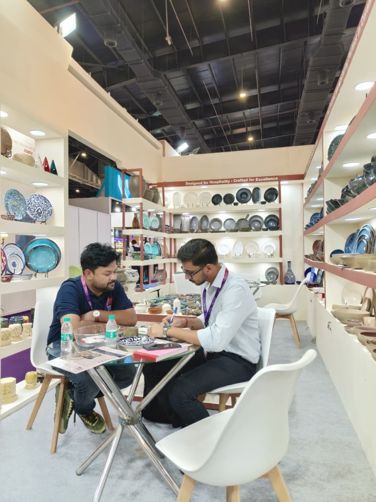 AS Global Trade - Founder Working